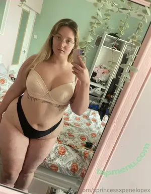 xprincessxpenelopex / xprincess_penelopex nude photo #0018