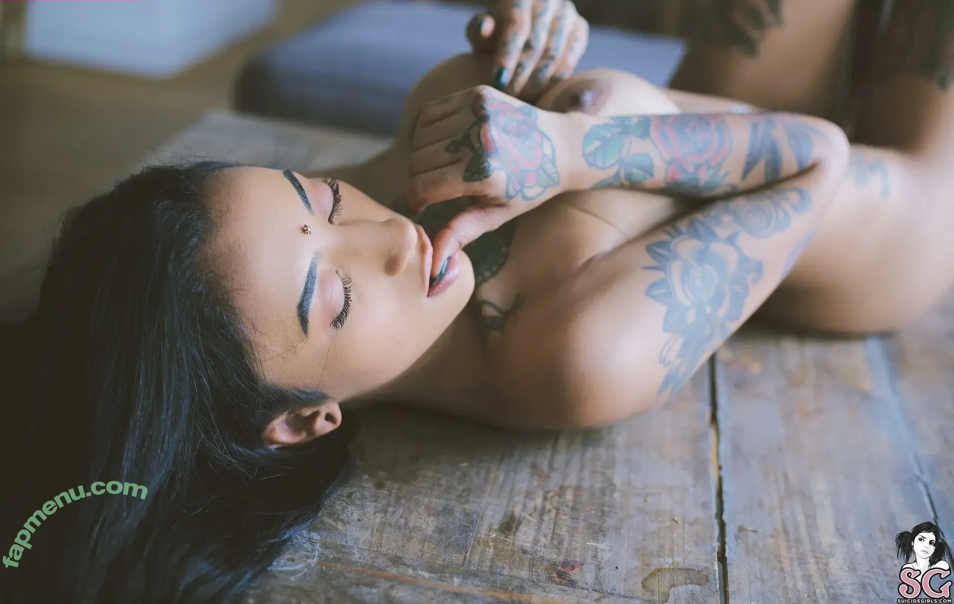 Xrosa nude photo #0037 (greaterick / xxrosacruz)