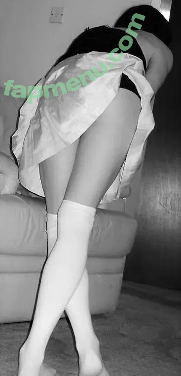 xsimonetvx nude photo #0068 (xsimonetvx)