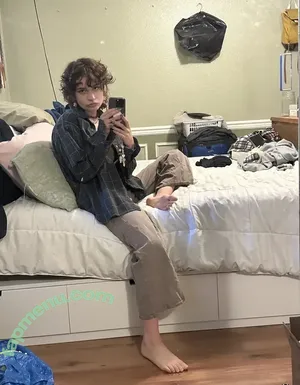 Xskunkboyx nude photo #0038