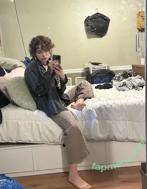 Xskunkboyx nude photo #0039