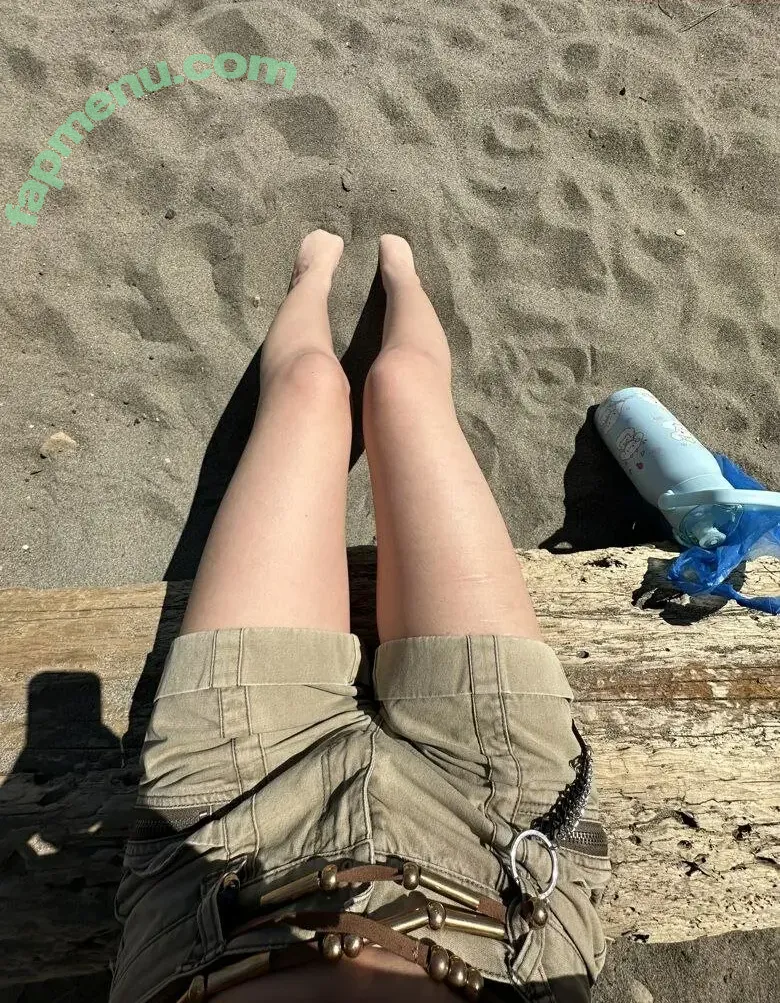 Xskunkboyx nude photo #0005 (Xskunkboyx)