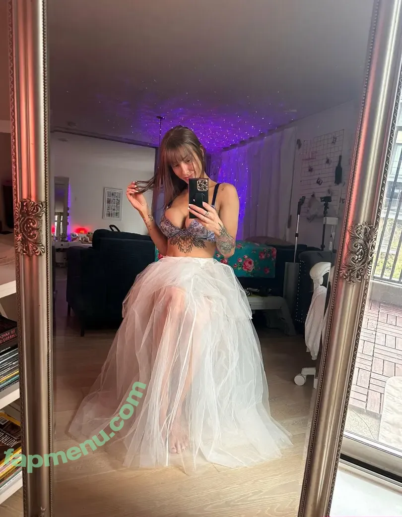 xsofiasunshine nude photo #1897 (Sofia Sunshine / x.sofiasunshine)