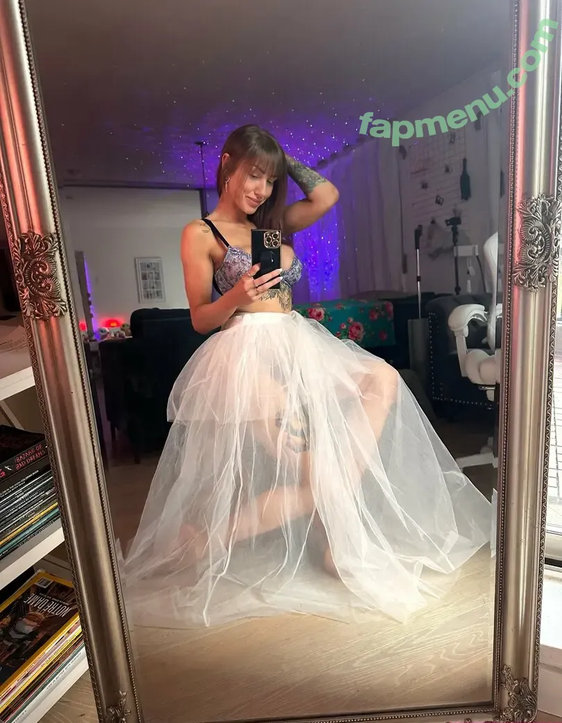 xsofiasunshine nude photo #1898 (Sofia Sunshine / x.sofiasunshine)