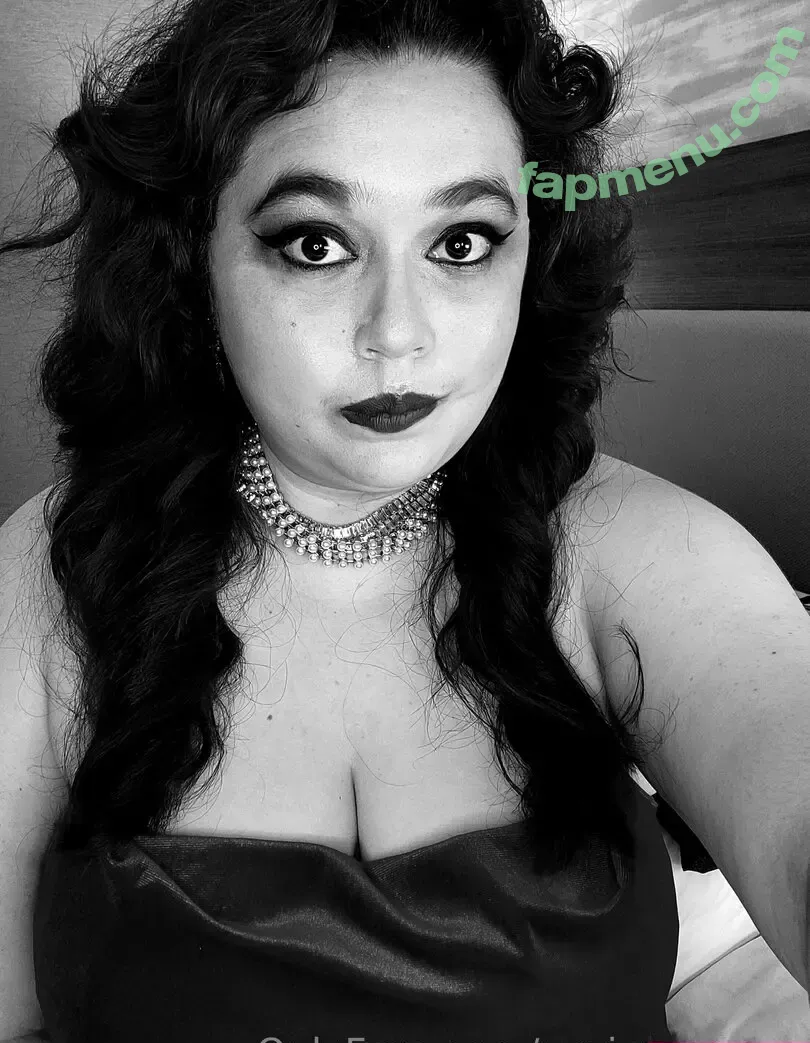 xspicygoudax nude photo #0032 (xspicygoudax)