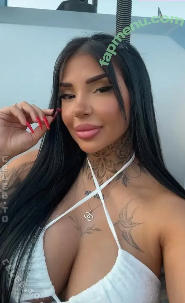 Xsra62 nude photo #0046 (Xsra62)