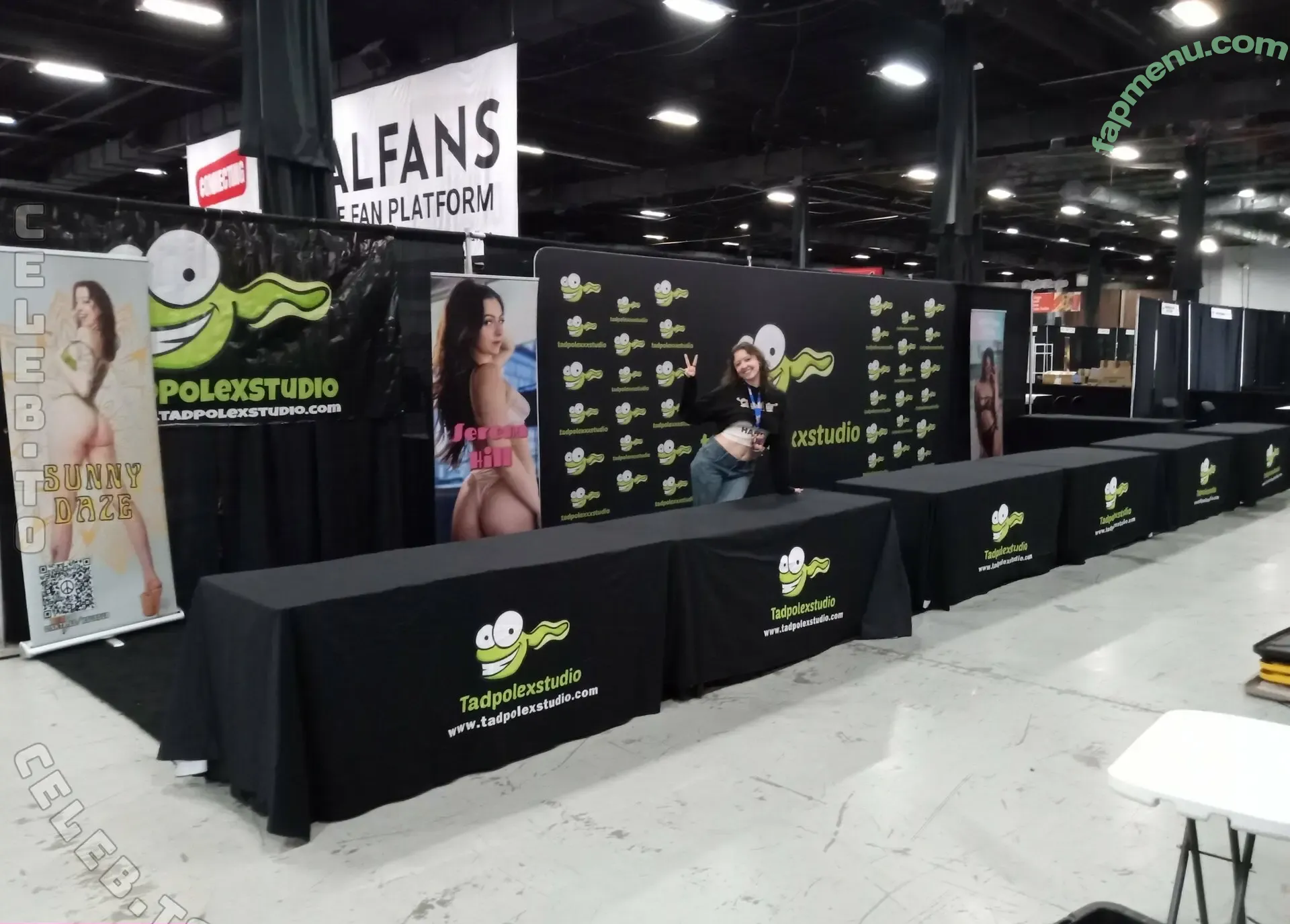 xsunsub nude photo #0155 (peacenluv69 / sunnydazex5 / sunsubmarine)