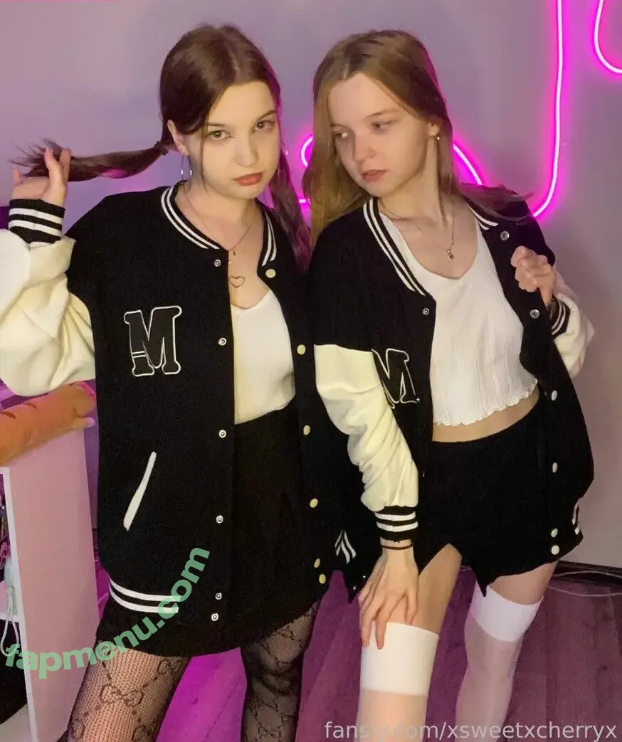 xsweetxcherryx nude photo #0001 (xsweetestgirlx)