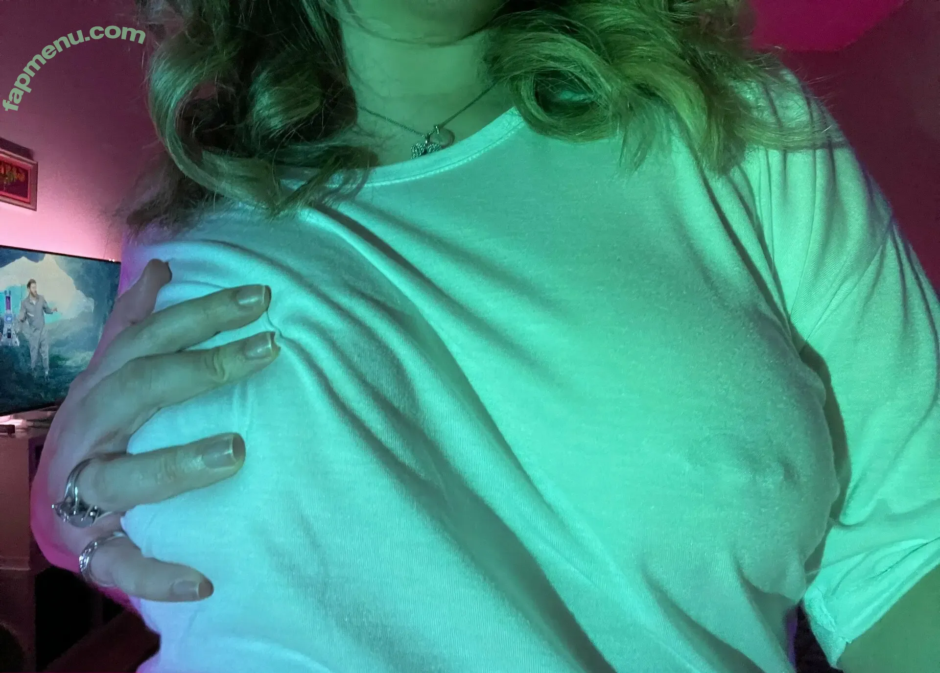 xtaayyeex nude photo #0008 (xtaayyeex)