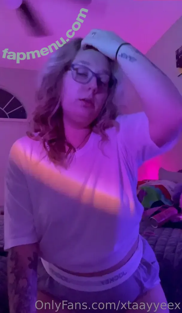 xtaayyeex nude photo #0010 (xtaayyeex)