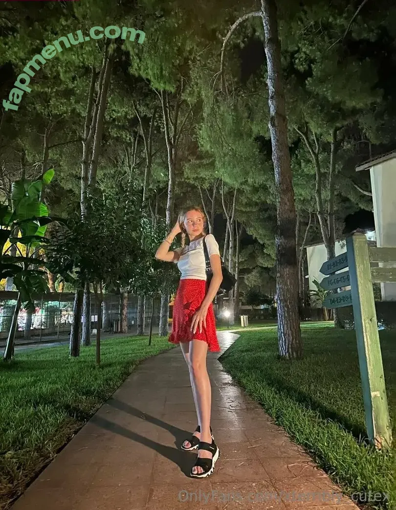 xterribly_cutex nude photo #0002 (xterribly_cutexc)
