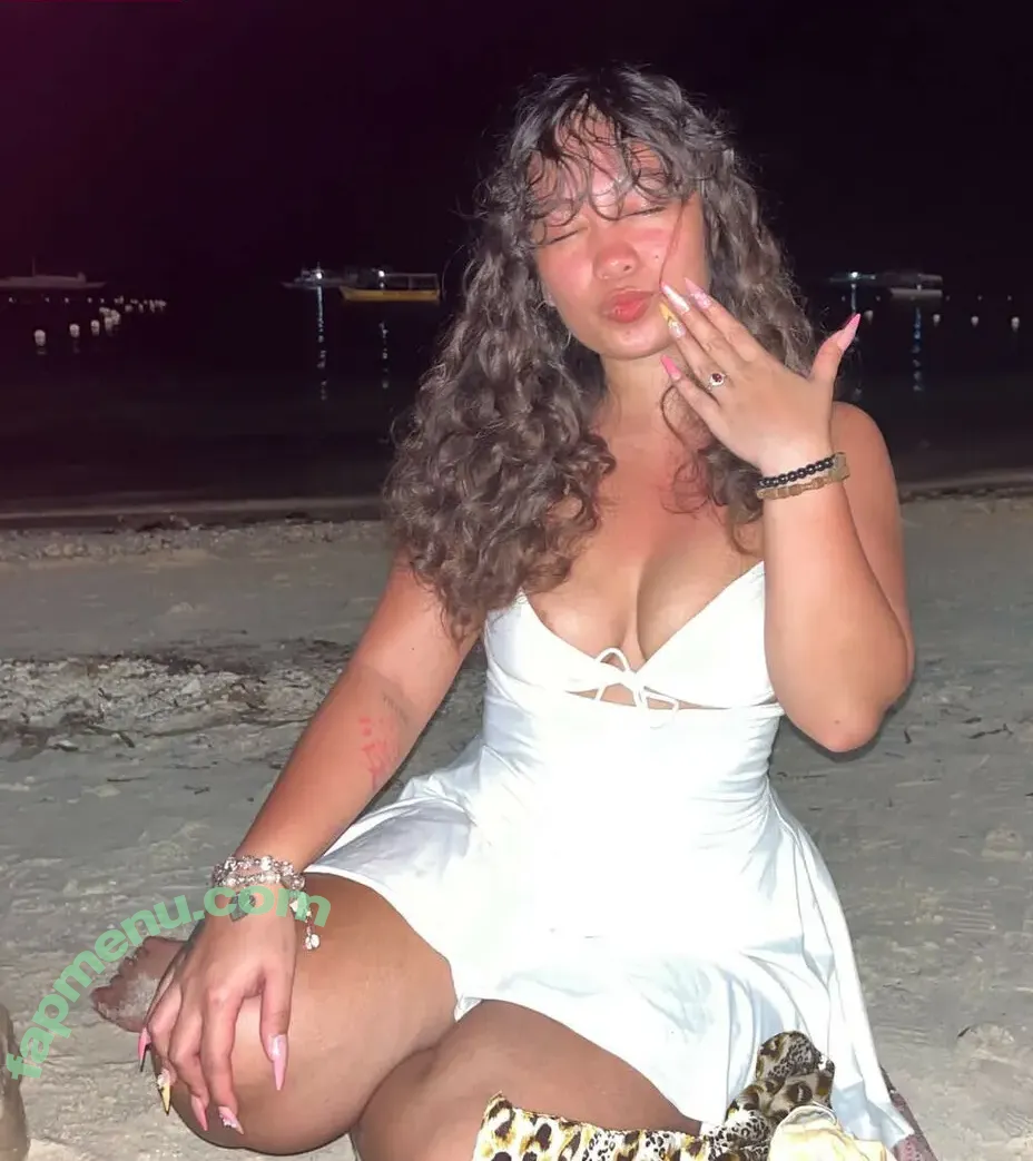 Xtin3can nude photo #0015 (Xtin3can)