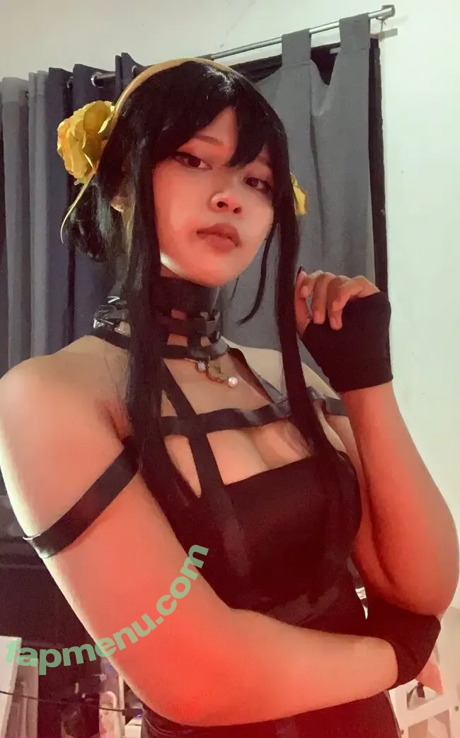 Xu Minhye nude photo #0009 (Jiao Mei / XuMinhyecos / minxcoser / xu310)