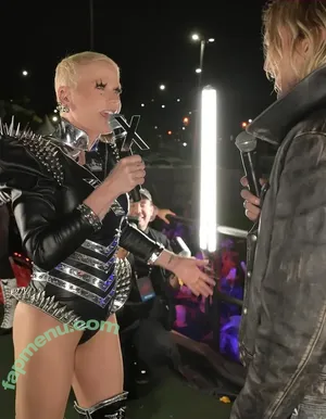 Xuxa Meneghel / xuxameneghel nude photo #0133