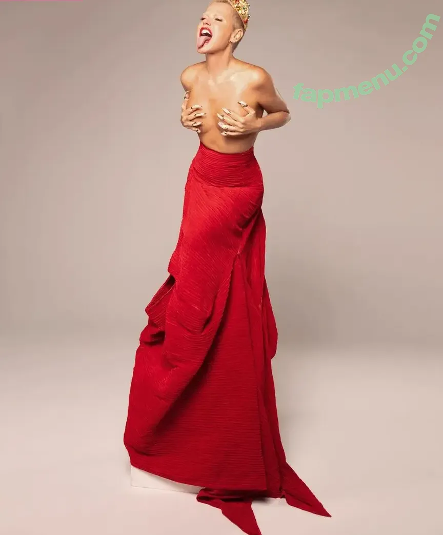 Xuxa Meneghel nude photo #0078 (xuxameneghel)