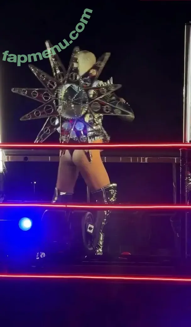 Xuxa Meneghel nude photo #0147 (xuxameneghel)