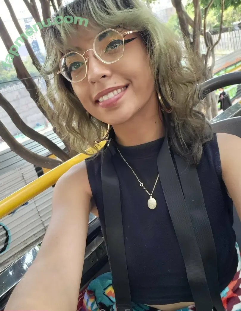 xvrxrx nude photo #0017 (xvrxrx)