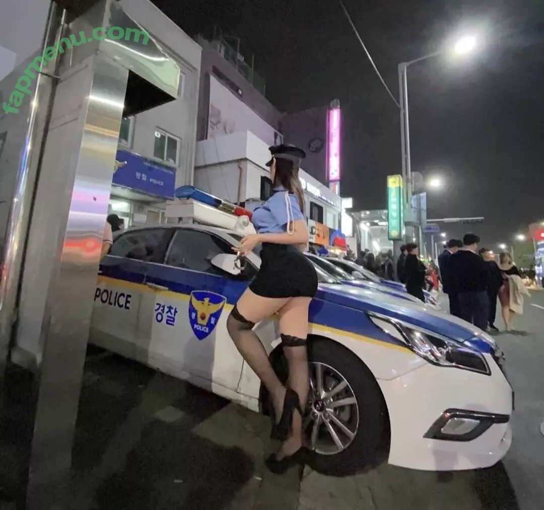 xxapple nude photo #0500 (iamnobody89757 / xxapple_e / xxapple_e2 / xxapplee)