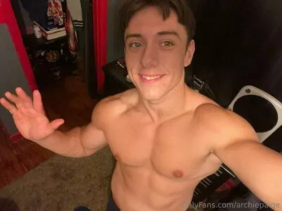 xxarchiepaigexx / hoggitsoriginal nude photo #0003