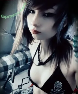xxbloodymascaraxx / Spookybug256302 / spo0kybug / xbloodymascaraxx nude photo #0007