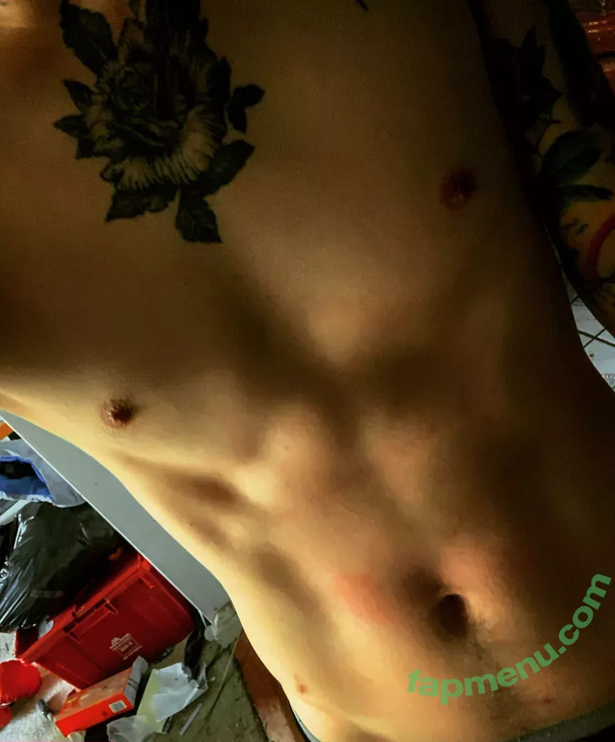 xxchrissdecemberxx nude photo #0037 (chrisssdecembercx)