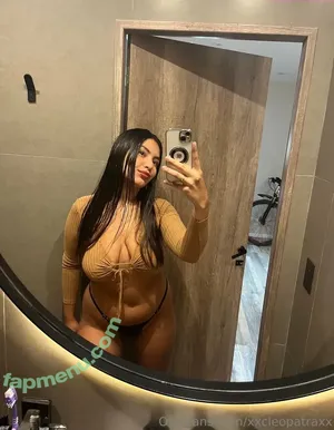 xxcleopatraxx / xx_kleopatra_xx nude photo #0002