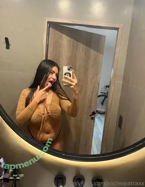 xxcleopatraxx / xx_kleopatra_xx nude photo #0004