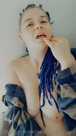 xxdreadbabyxx / xxadnaxx nude photo #0053