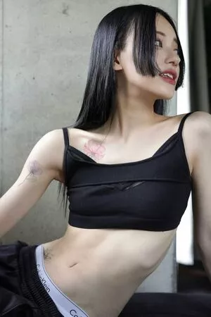 _xxkhyn / u262594371 / xxkhyn / 夏帆 nude photo #0003