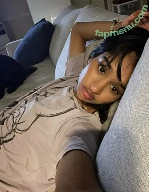  nude photo #0002
