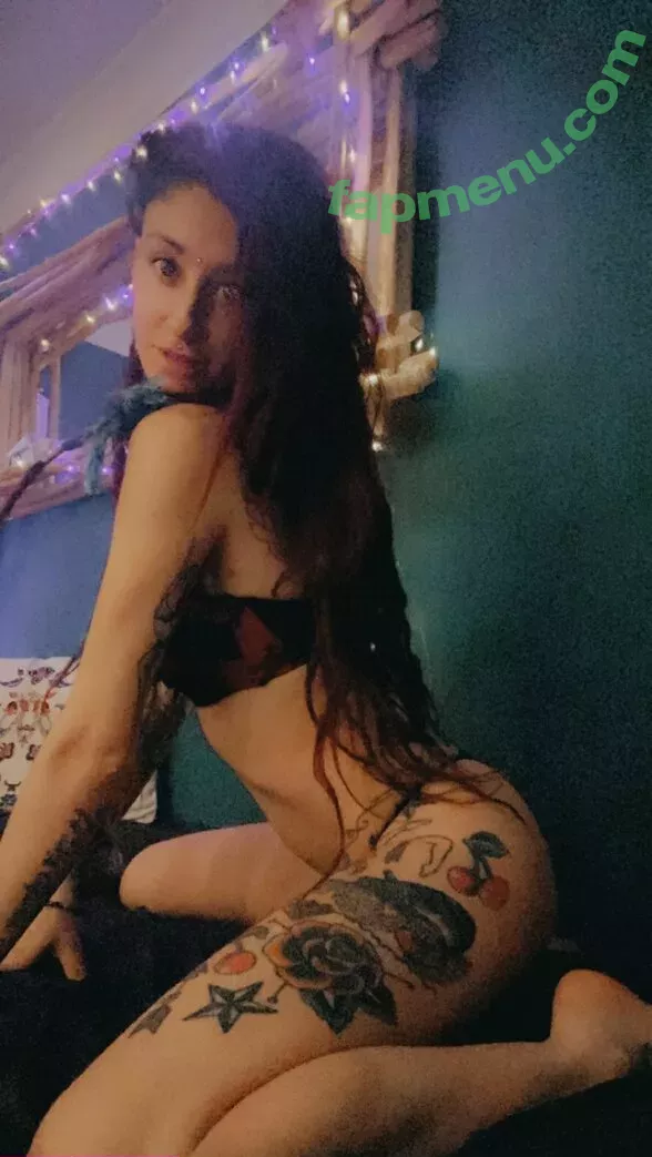 xxmelodyxx31xx nude photo #0814 (xxmelodyxx31xx)