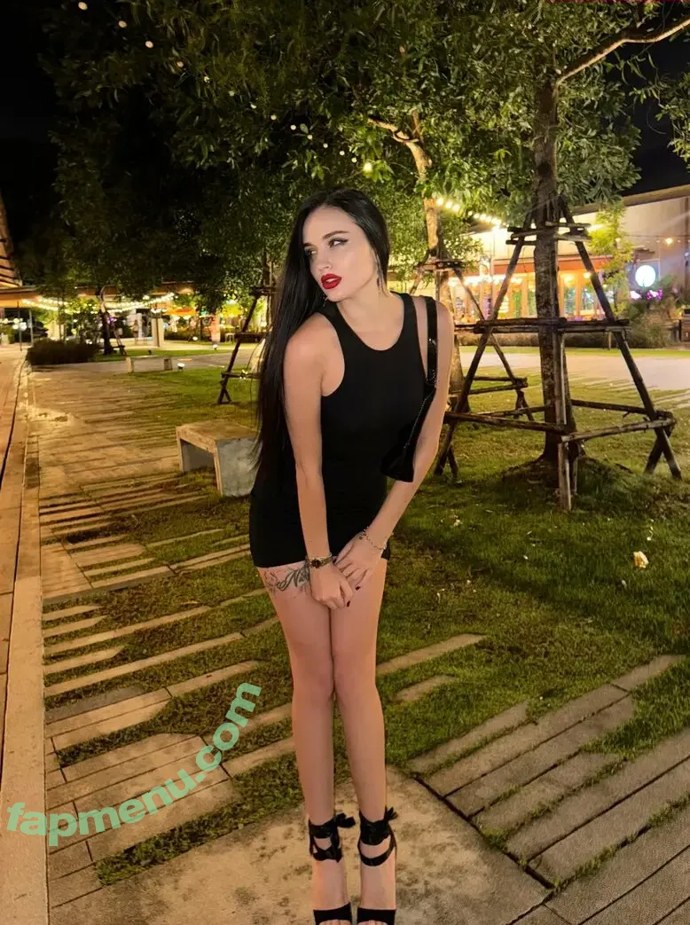 xxmillaa nude photo #0009 (xxmilla)