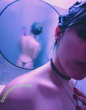 nude photo #0004