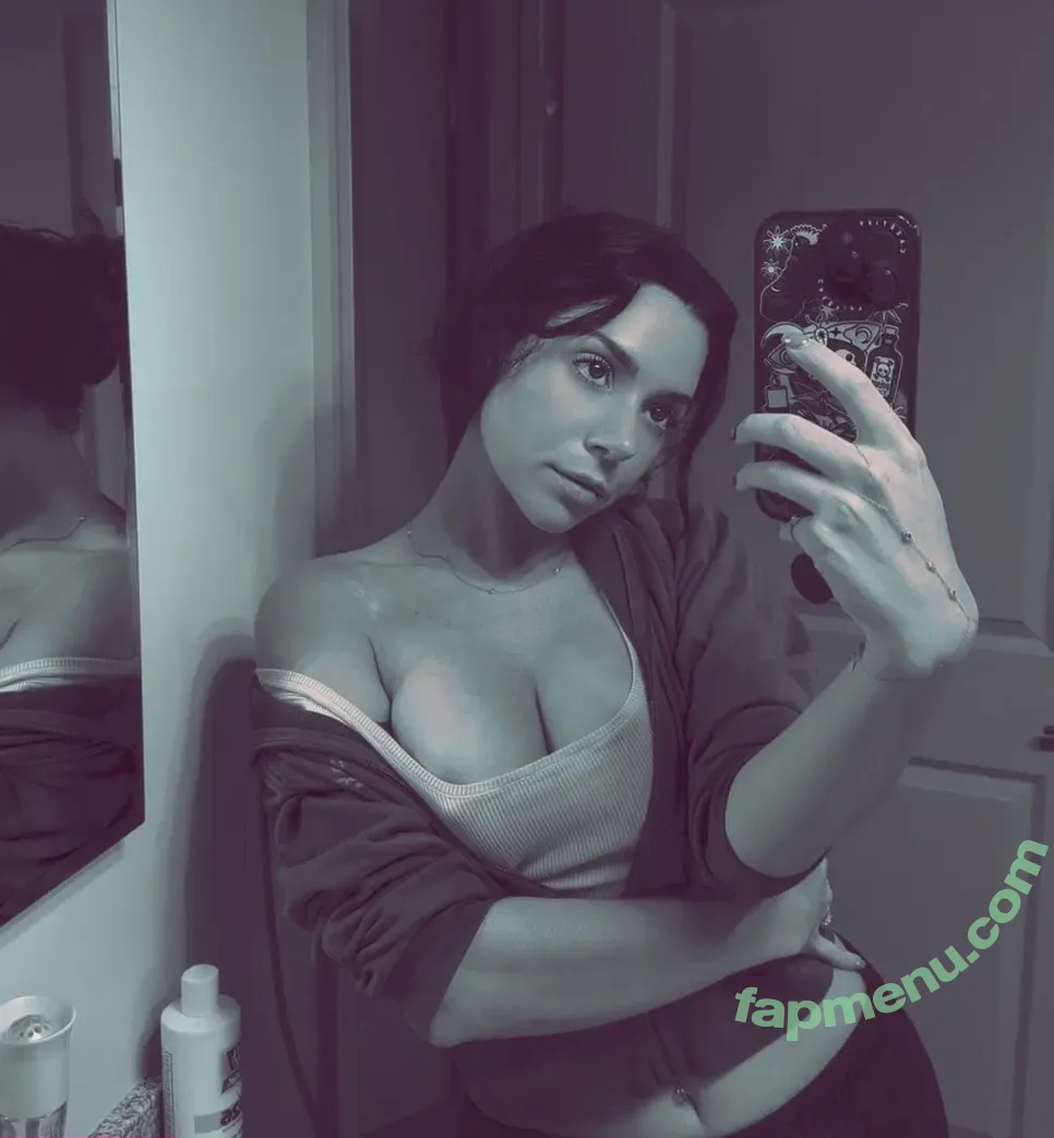 Xxraeted nude photo #0030 (mrs.whistlindiesel)