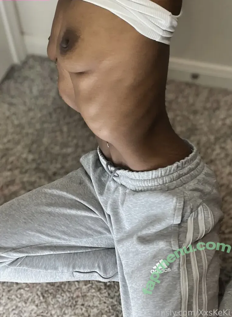 XxsKeKi nude photo #0026 (xxkuki)