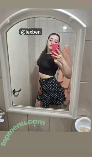 xxsophiexxxxx / xxsophie.nxx nude photo #0049