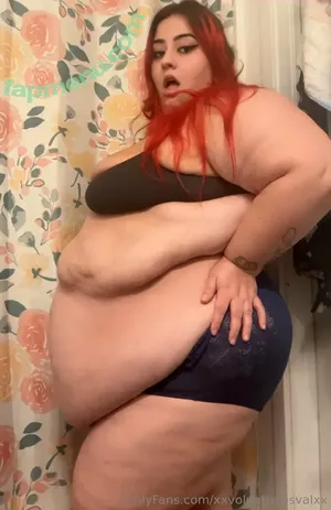 xxvoluptuousvalxx / voluptuousxval nude photo #0005