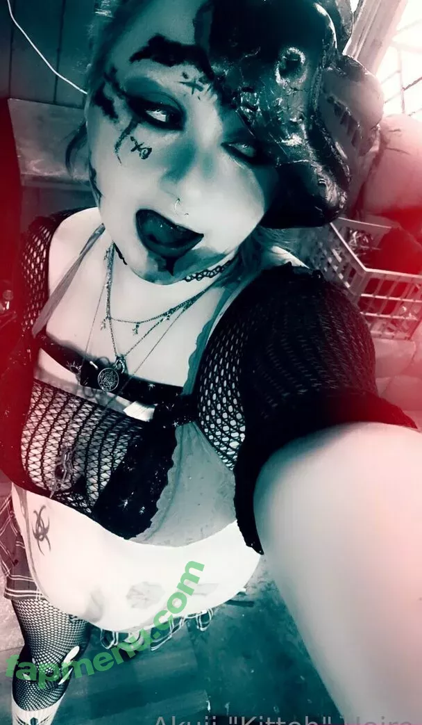 xxxgorygamerxxx nude photo #0068 (xxxgorygamerxxx)