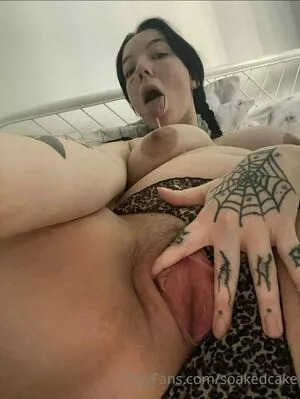 xxxgothdollxxx / xxgothdollyxx nude photo #0011