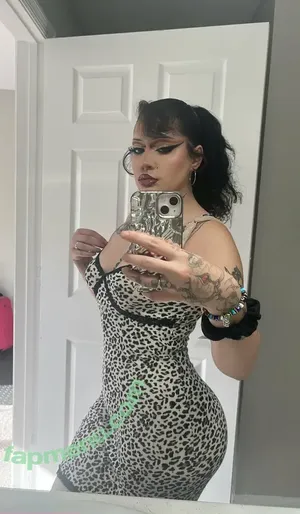 xxxpoisonxx / xxpure_poisonxx nude photo #0006