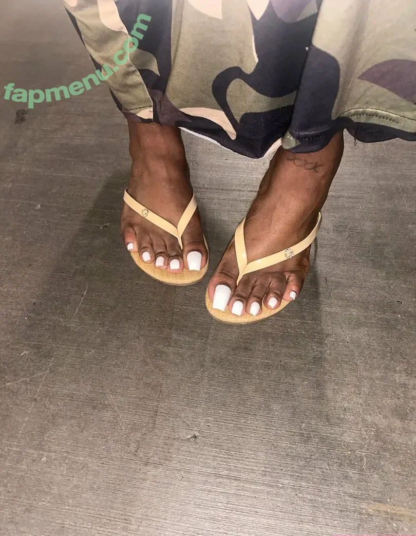xxxquisitesoles nude photo #0001 (xxquisitesoles.99)