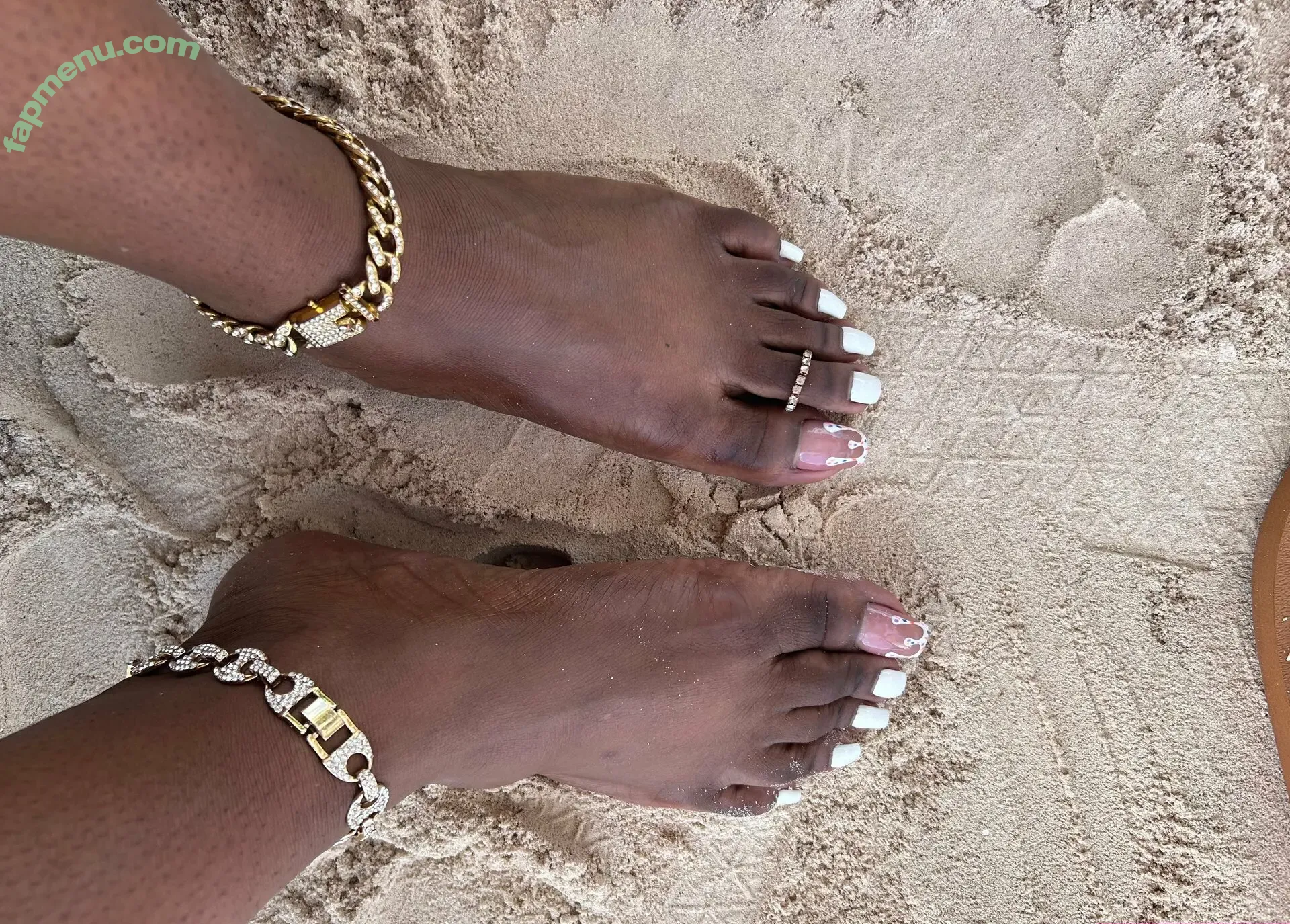 xxxquisitesoles nude photo #0023 (xxquisitesoles.99)