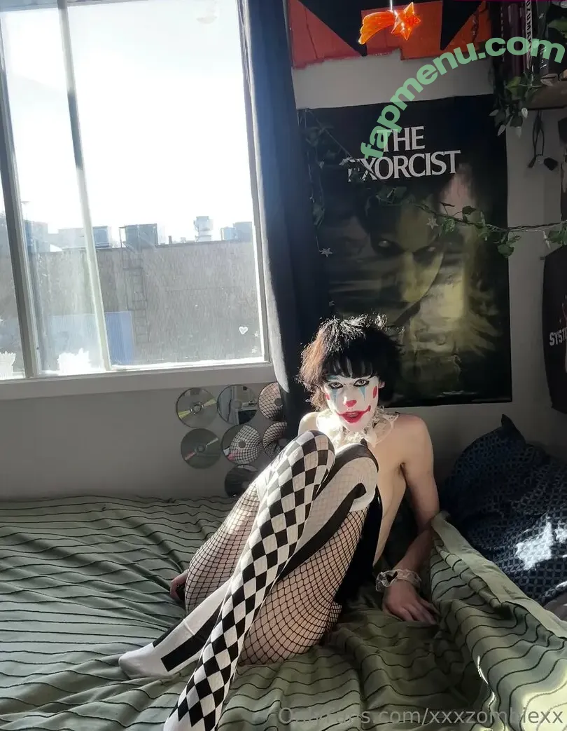 Xxxzombiezx nude photo #0066 (xxxzombiexx / zeuz_0)