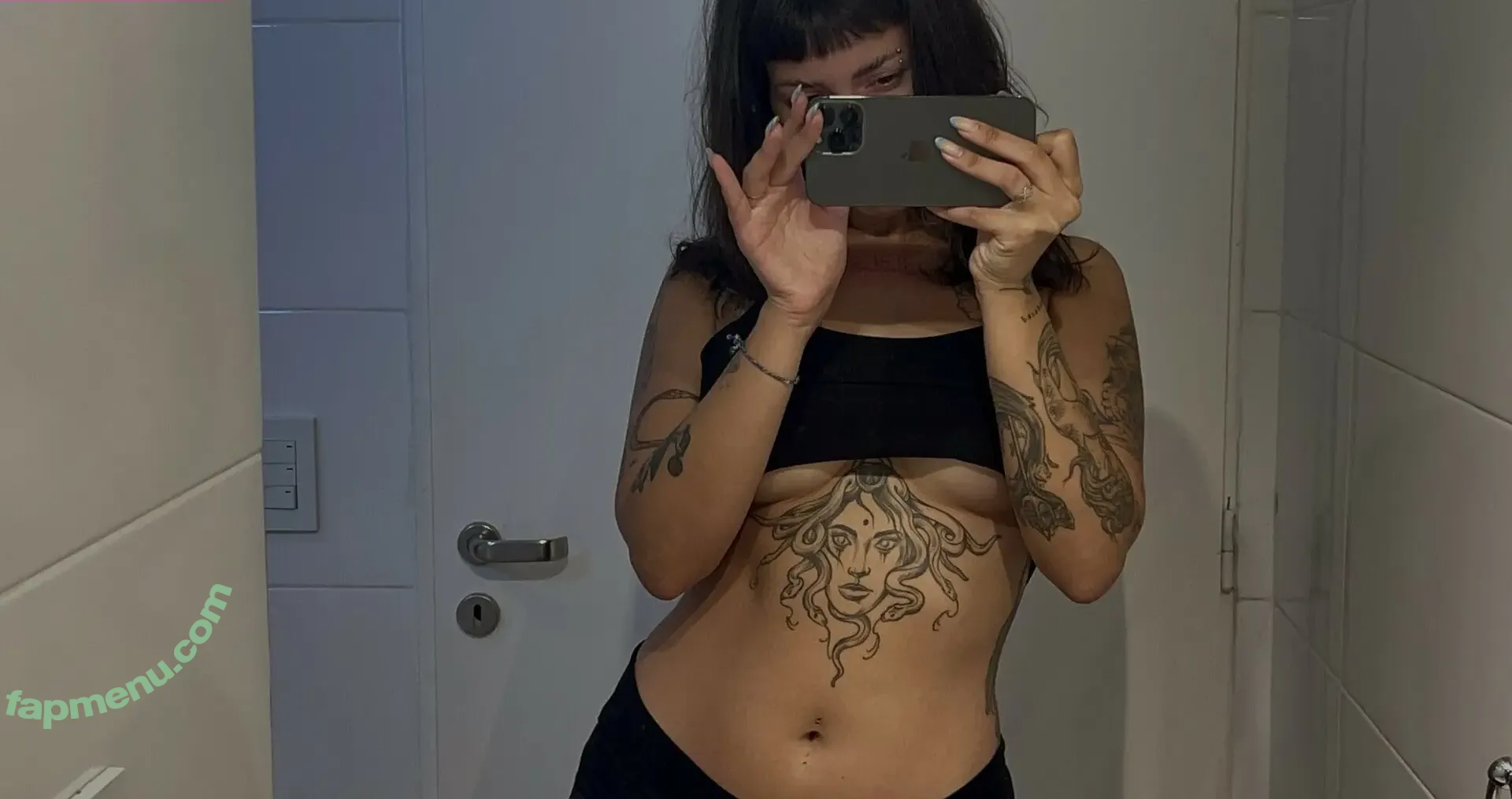 xyourmarimari nude photo #0069 (xyourmarimari)