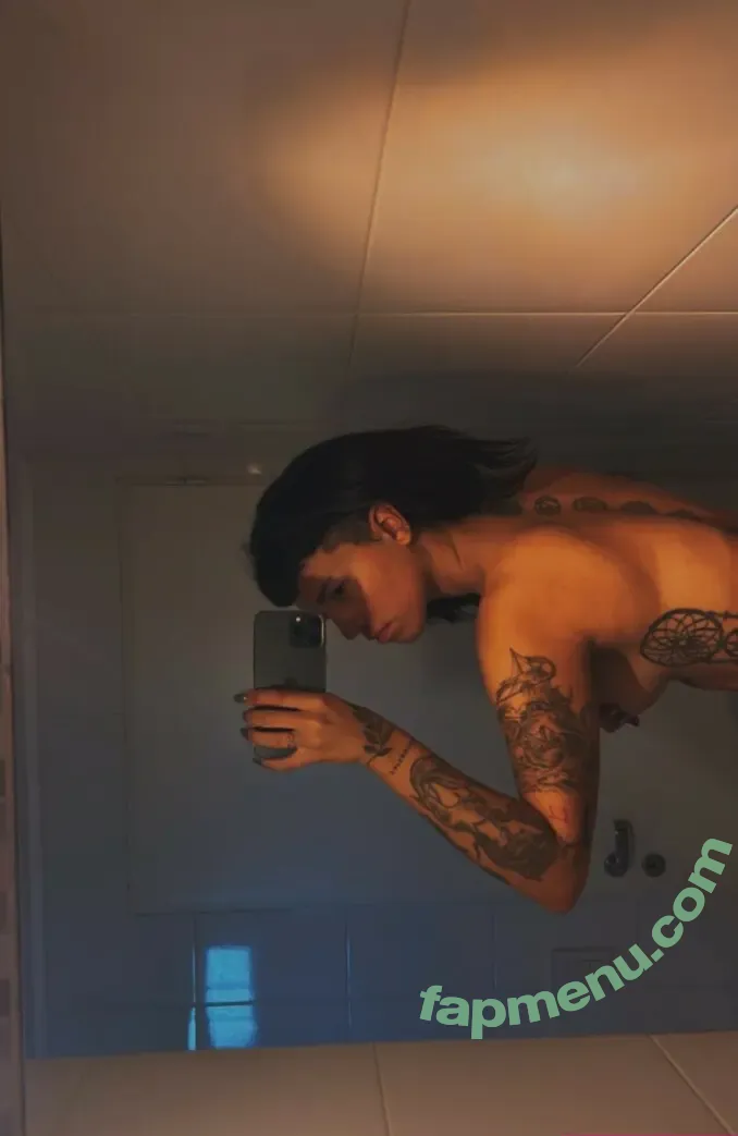 xyourmarimari nude photo #0075 (xyourmarimari)