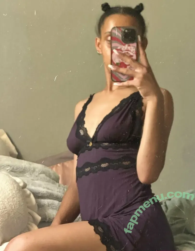 xzavialuv nude photo #0002 (xzavv_)