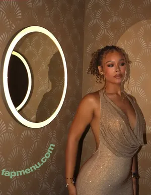 Y0nn.4 Elmo_love_u2 / y0nn.4 nude photo #0012