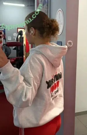 Y0nn.4 Elmo_love_u2 / y0nn.4 nude photo #0021