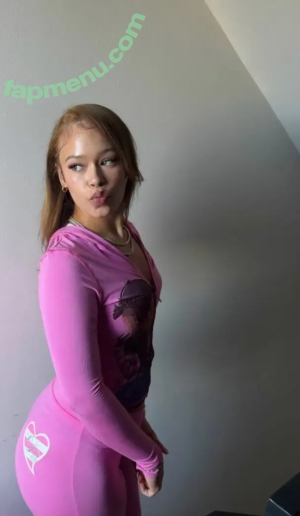 Y0nn.4 Elmo_love_u2 nude photo #0009 (y0nn.4)