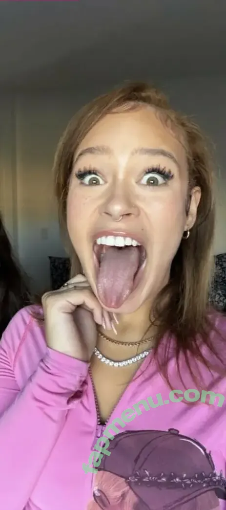 Y0nn.4 Elmo_love_u2 nude photo #0010 (y0nn.4)